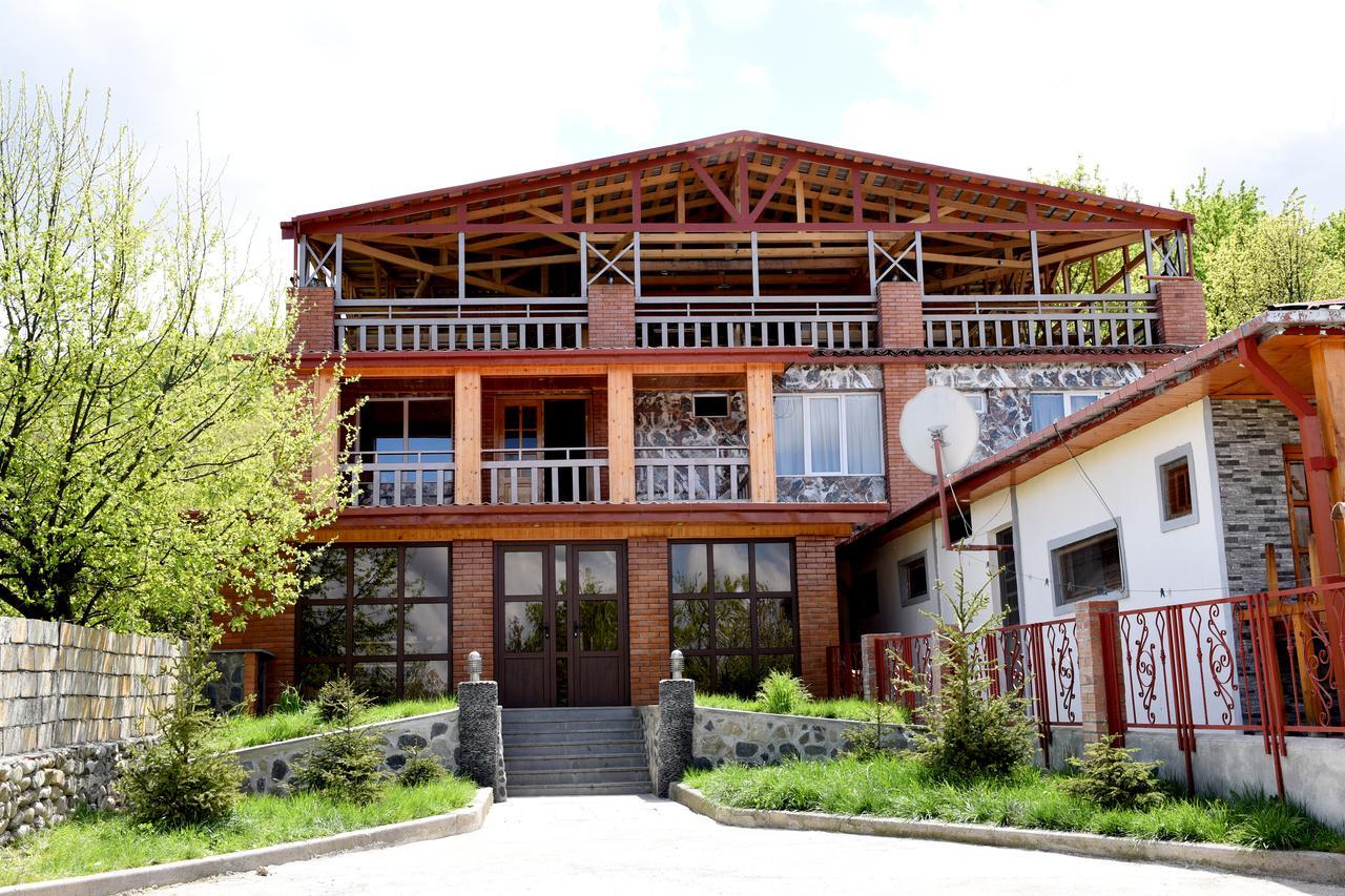 Nikala Bed and Breakfast Telavi Buitenkant foto