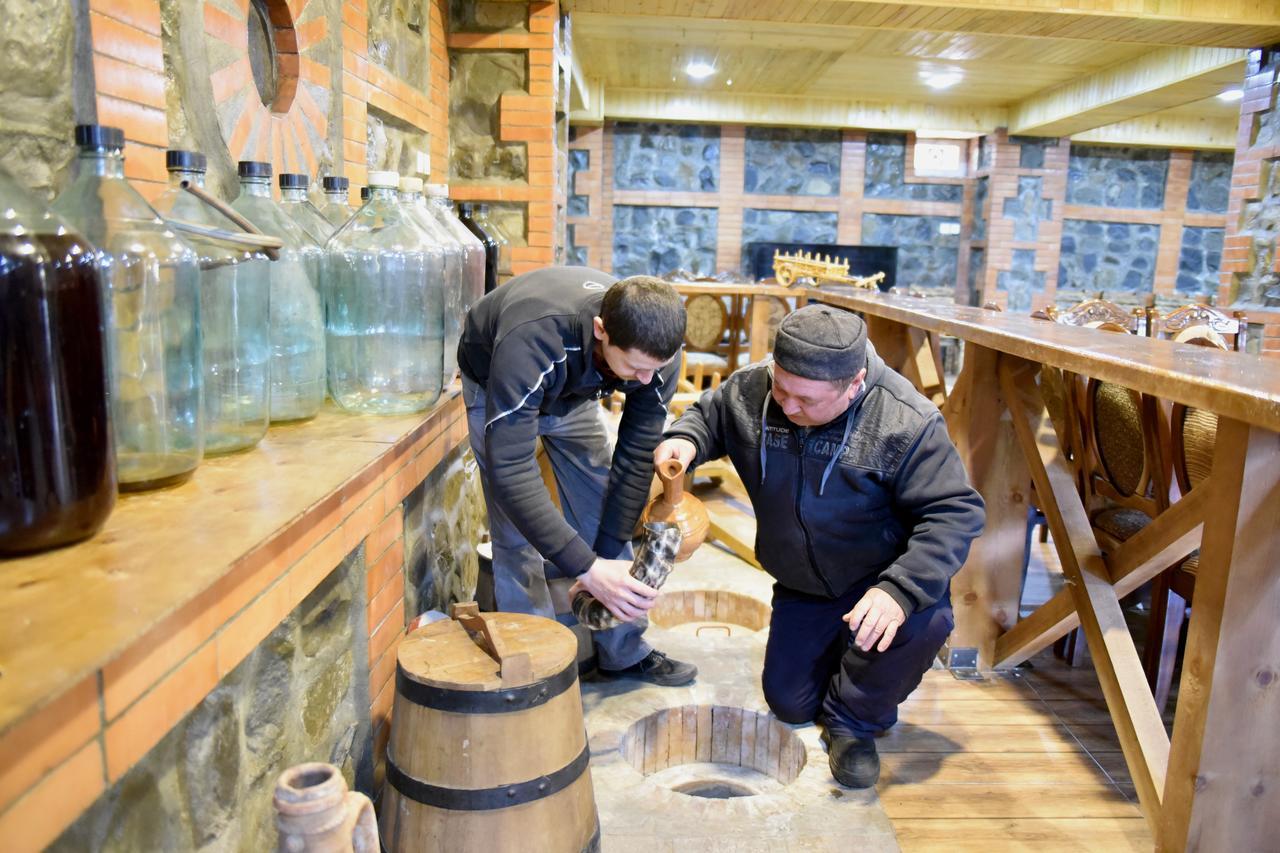 Nikala Bed and Breakfast Telavi Buitenkant foto